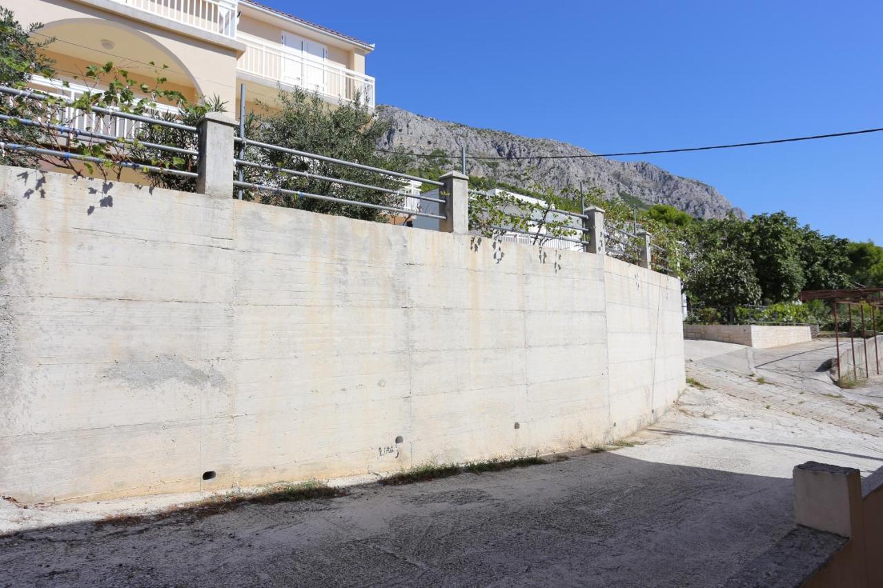 Apartments With A Parking Space Stanici, Omis - 17894 Exterior photo