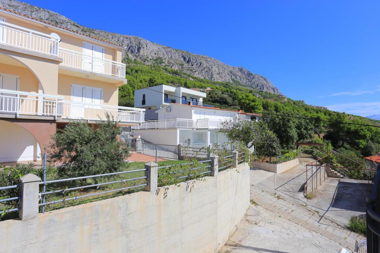 Apartments With A Parking Space Stanici, Omis - 17894 Exterior photo